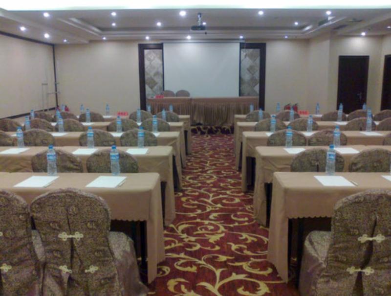 Xiamen Wanjia Oriental Hotel Exterior photo